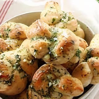 Garlic Knots